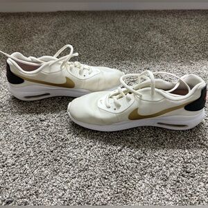 Nike Air Max Oketo 'Sail Metallic Gold (017)